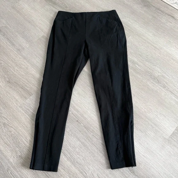 Old Navy Black Skinny Pants - Picture 1 of 3